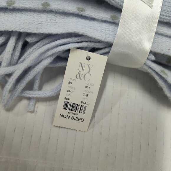 3 Gift Sets of New York and Company Gloves and Scarves NWT Grey, Blue, & Brown - Picture 9 of 9